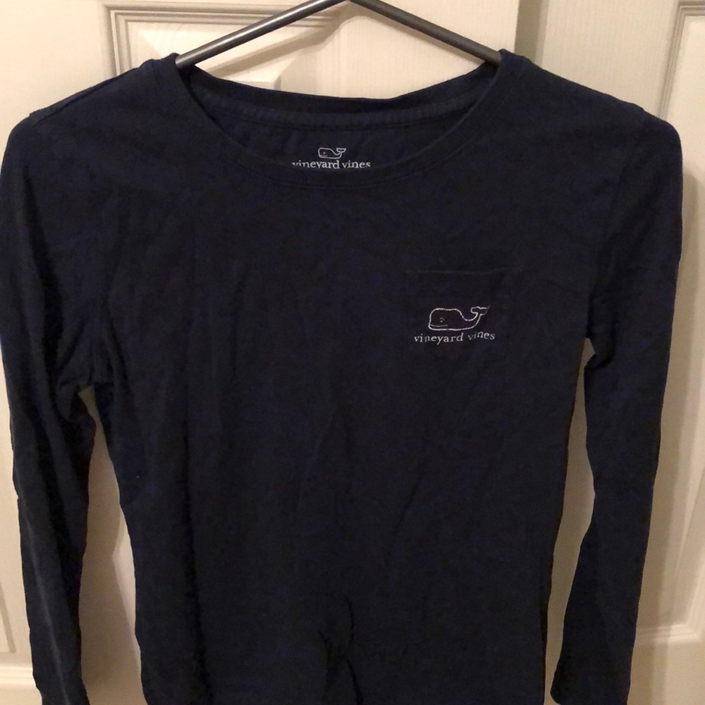 Navy Vineyard Vines long sleeve tee